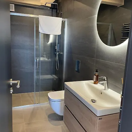 Tri Vody Demaenovska Dolina Hotel *