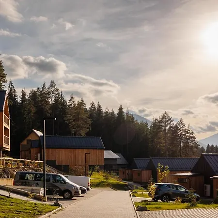 Tri Vody Demaenovska Dolina 酒店