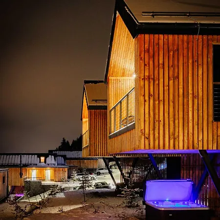 Tri Vody Demaenovska Dolina Szálloda *