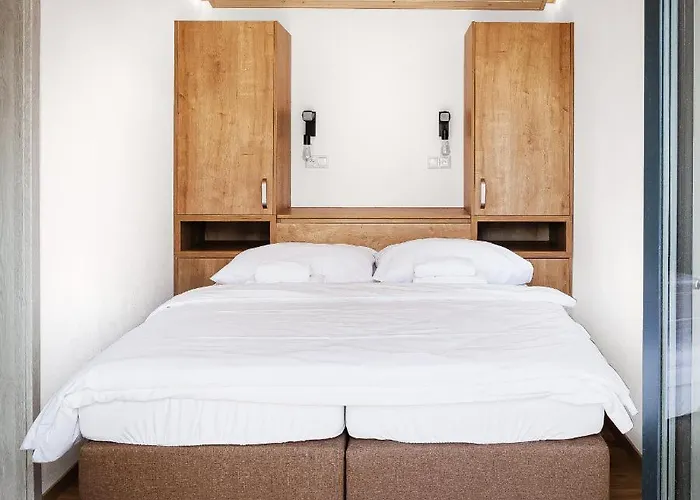 Hotel Tri Vody Demaenovska Dolina